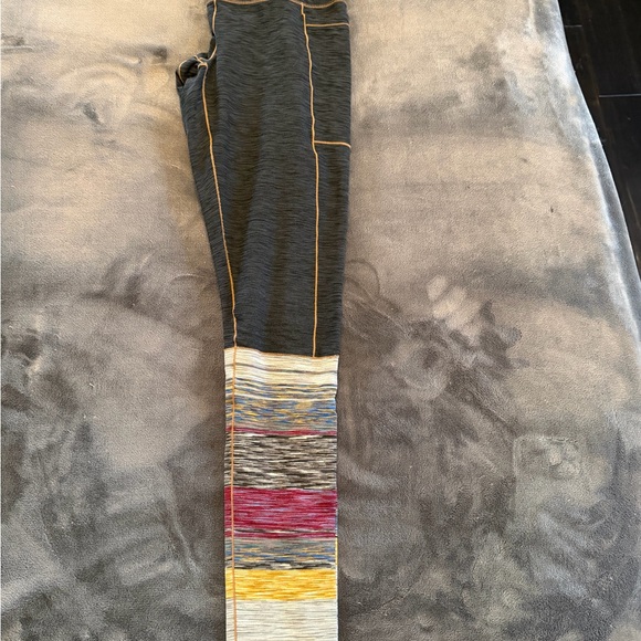 Prana Stylish Multicolor Women's Yoga Pants - Picture 3 of 6